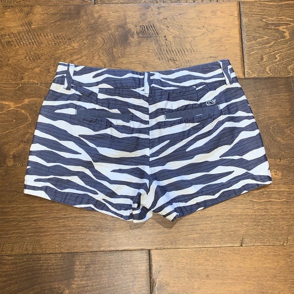 Vineyard Vines shorts - Picture 6 of 8